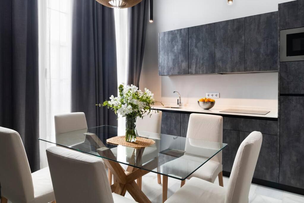 San Buenaventura Apartment 13 Sevilla Bagian luar foto